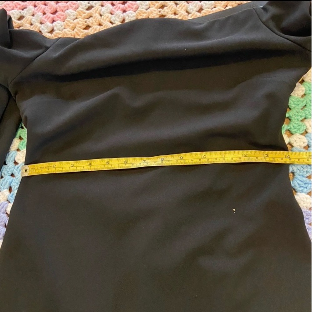 Vince Camuto Black Off-Shoulder Bell Flared Sleeve Mini Dress Bodycon Sheath - Picture 3 of 15